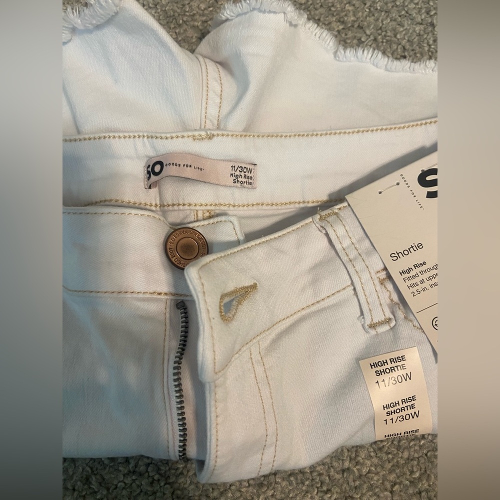 Distressed Ripped Denim Shirts / High Rise / Bleached White Denim - Picture 7 of 7